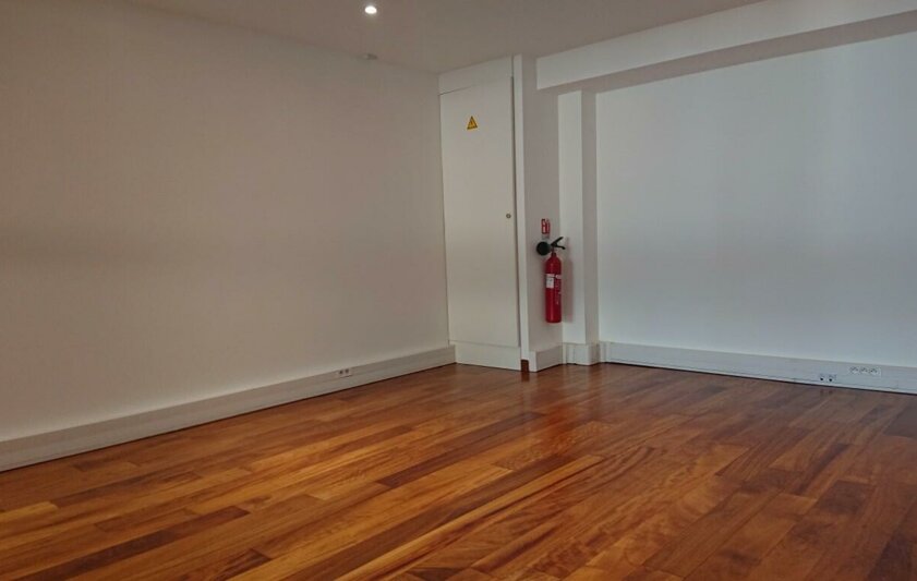 bureau gauche fond moyen 